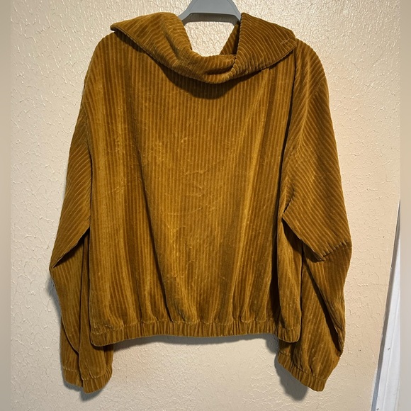 Free People Serena Popover Sweater Ribbed Velvet Size medium - Picture 3 of 8